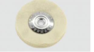 MIT SCHEIBEN AUS FLANELLSTOFF Schmalbürste mit konischem Aluminiumkern und Scheiben aus weichem Flanellstoff – für den Einsatz auf der Polierspindel.